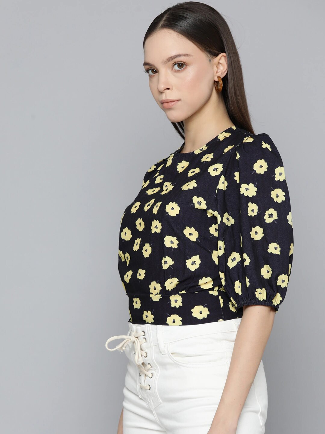 Black puff-sleeve blouse