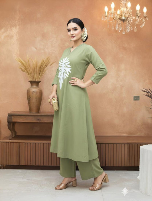 Elegant Olive Green Kurta Set with White Motif