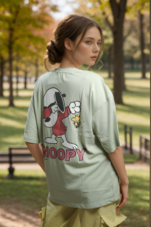 Oversized Snoopy T-Shirt