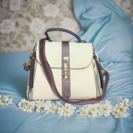 Chic Cream Shoulder Bag