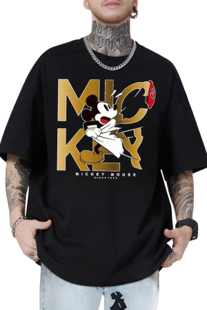 Oversized Black T-Shirt Featuring Mickey Mouse Graphic Design
