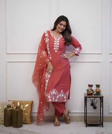 Elegant Rust Red Kurta Set